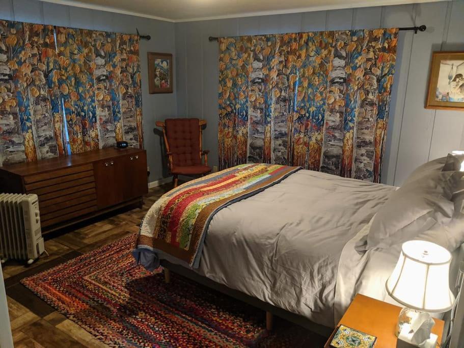 Sleeping Wolf Guest House Oakhurst Exteriör bild